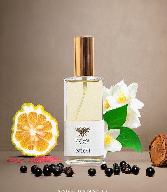 No.1644 Tendencia a Valentino / VALENTINO DONNA BORN IN ROMA 60 ml